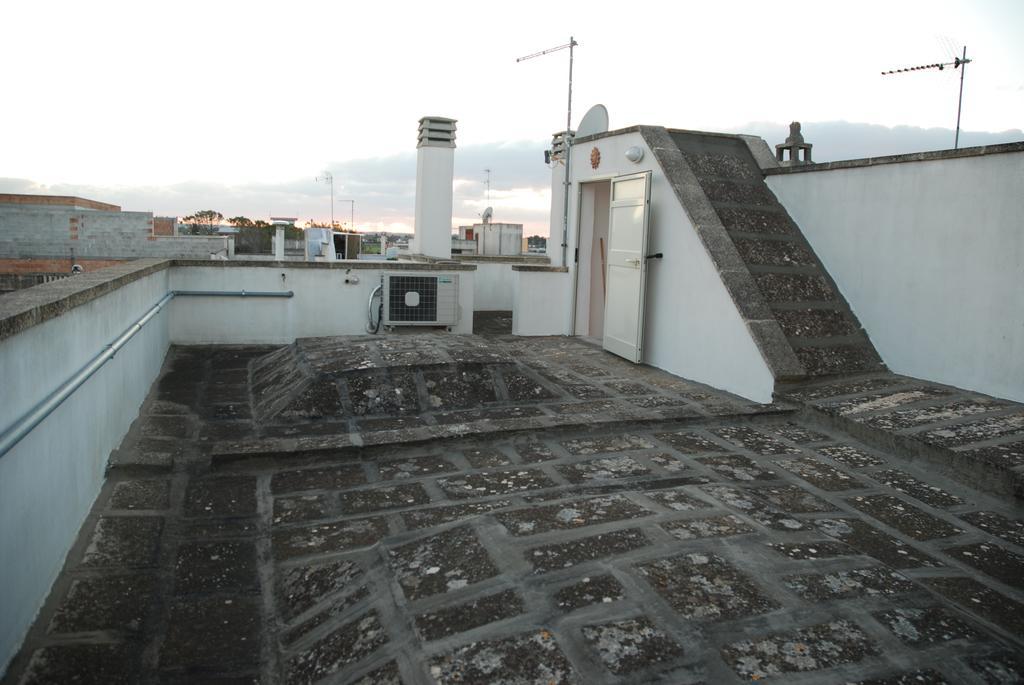 Casa Meravigli كوتروفيانو المظهر الخارجي الصورة