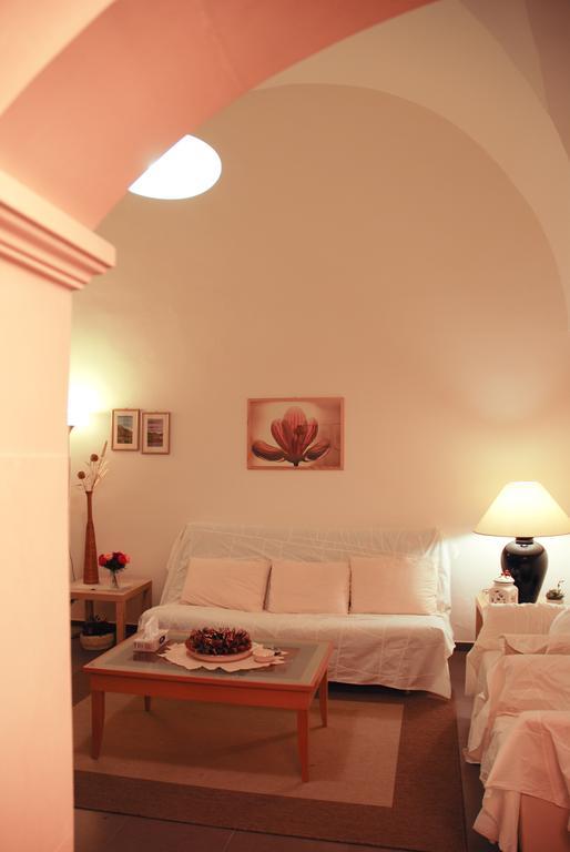 Casa Meravigli كوتروفيانو المظهر الخارجي الصورة